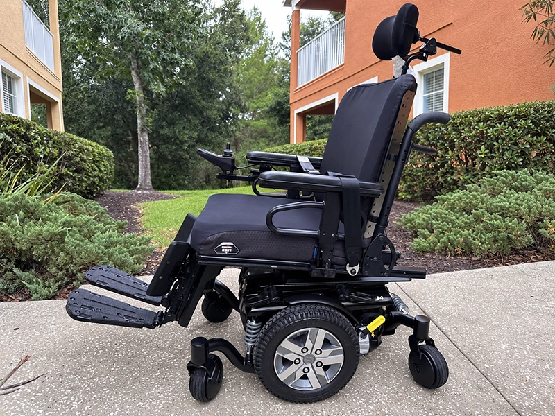 Wheelchair Quantum J4